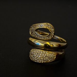 valorishine exclusive – golden loop radiance ring
