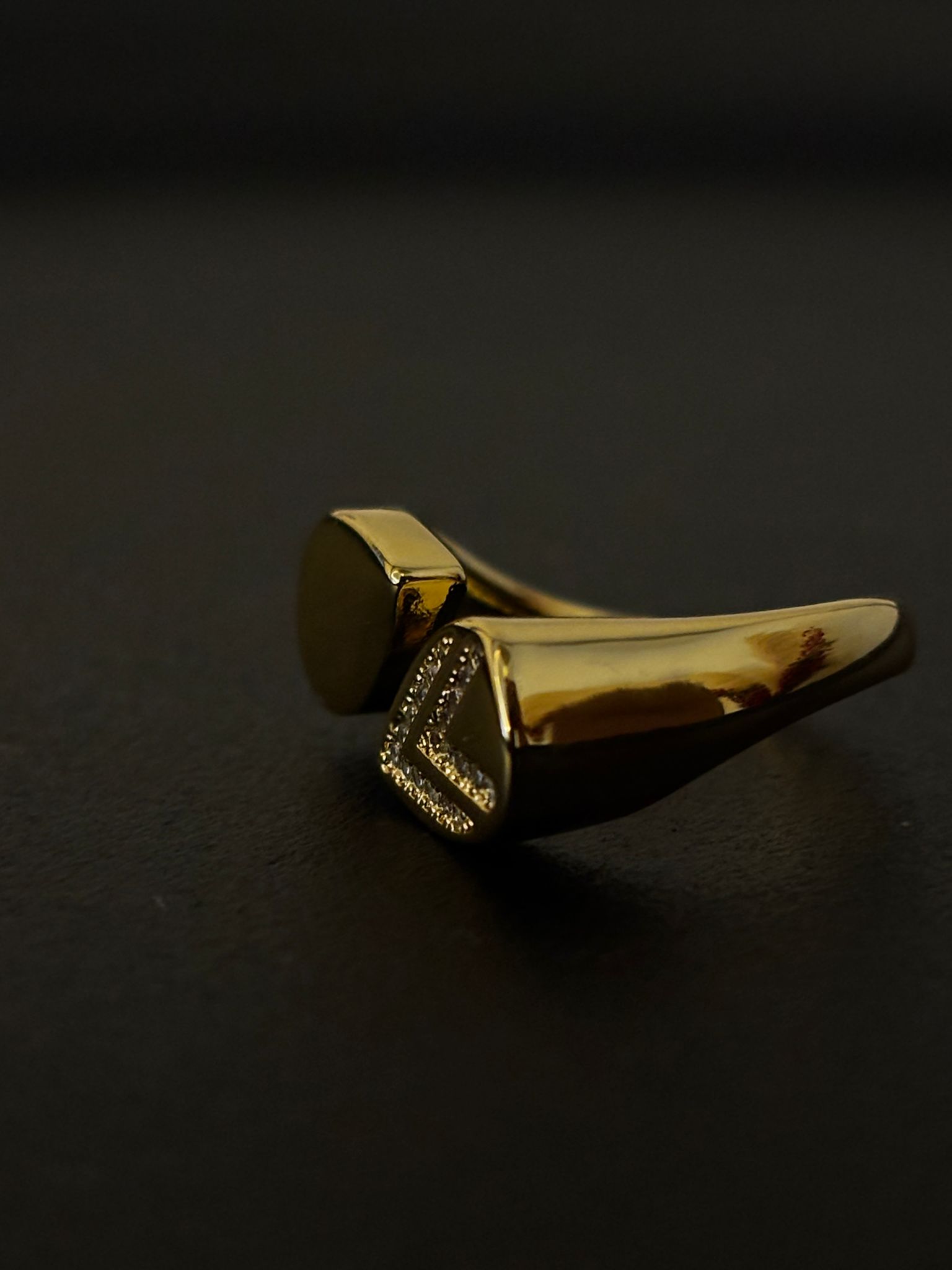 valorishine signature – golden tear elegance ring valorishine signature – golden tear elegance ring