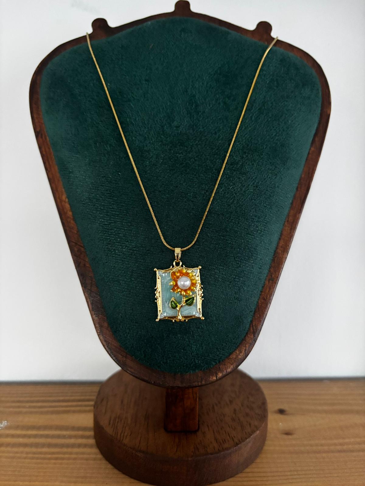 valorishine exclusive – golden bloom necklace valorishine exclusive – golden bloom necklace