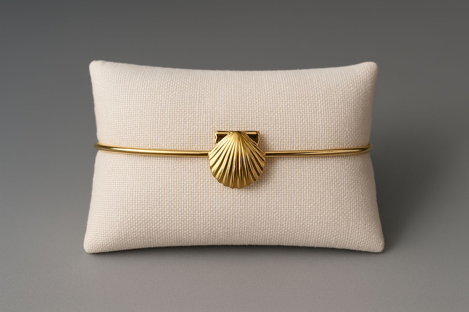 valorishine exclusive – golden seashell bracelet valorishine exclusive – golden seashell bracelet